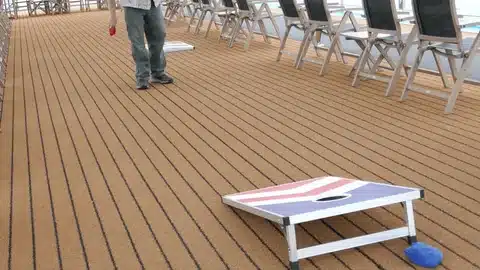 Bean Bag Toss / Cornhole​